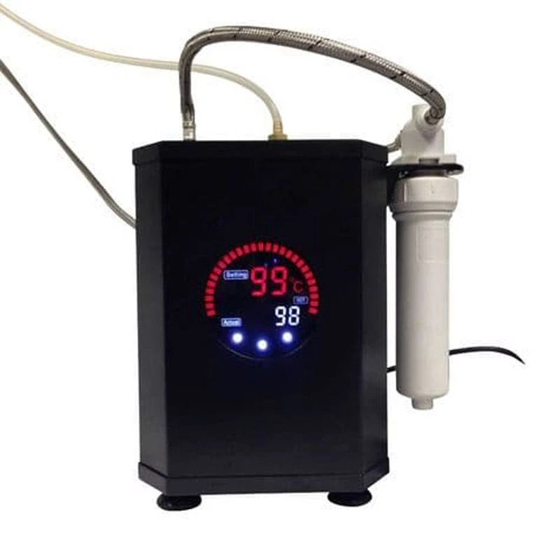 Perrin & Rowe 3-in-1 Hot Kitchen Tap With C-spout - Polished Brass 4 Perrin & Rowe 3-in-1 Hot Kitchen Tap With C-spout - Polished Brass - Image 4