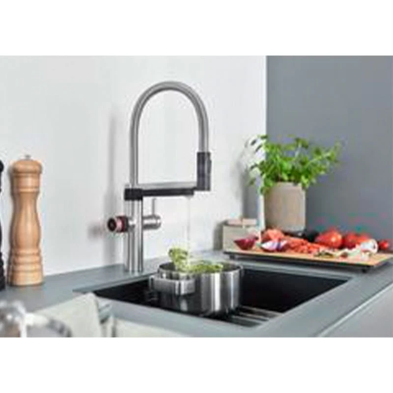 Blanco Drink.hot EVOL-S Pro 4-in-1 Flexible Hose PVD Steel Kitchen Tap - Stainless Steel - 526313 2 Blanco Drink.hot EVOL-S Pro 4-in-1 Flexible Hose PVD Steel Kitchen Tap - Stainless Steel - 526313 - Image 2