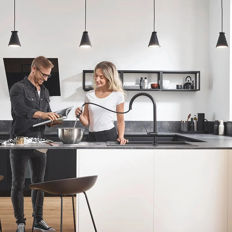 Hansgrohe Talis M54 Single Lever Kitchen Mixer 210, Pull-Out Spray, 2jet, SBox - Matt Black - 72801670 4 Hansgrohe Talis M54 Single Lever Kitchen Mixer 210, Pull-Out Spray, 2jet, SBox - Matt Black - 72801670 - Image 4
