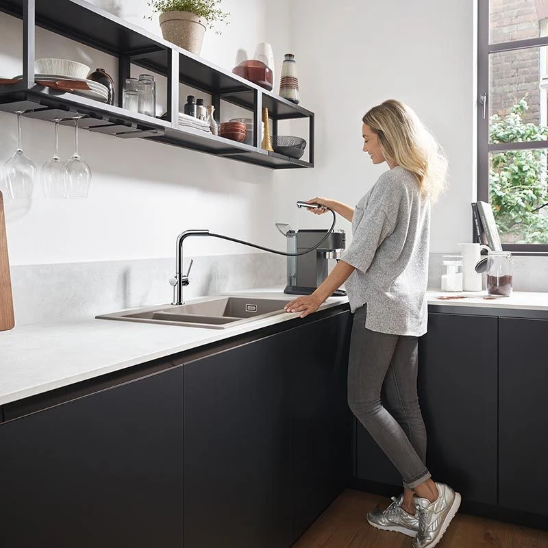 Hansgrohe Talis M54 Single Lever Kitchen Mixer 270, Pull-Out Spout, 1jet - Chrome - 72808000 3 Hansgrohe Talis M54 Single Lever Kitchen Mixer 270, Pull-Out Spout, 1jet - Chrome - 72808000 - Image 3