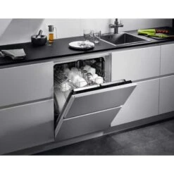 AEG FSK32610Z Fully Integrated 13 Place Dishwasher - White 10 AEG FSK32610Z Fully Integrated 13 Place Dishwasher - White -Blanco Shop aeg fsk32610z counter top fitted open dishwasher front side view