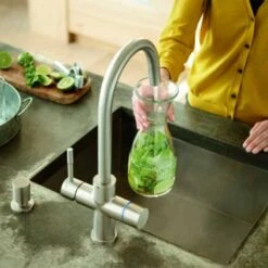 Franke Minerva Helix 4-in-1 Electronic Kitchen Tap - Stainless Steel - 119.0625.396 -Blanco Shop franke minerva 1190625396 2