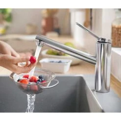 Hansgrohe Zesis M33 Coolstart & EcoSelection Single Lever Kitchen Mixer 150 1Jet - Chrome - 74813000 -Blanco Shop h a hansgrohe 74813000 lifestyle