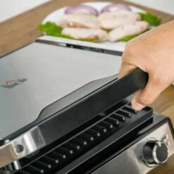HOMCOM 2000W Health Grill & Pannini Maker - Black - 800-137V70 17 HOMCOM 2000W Health Grill & Pannini Maker - Black - 800-137V70 -Blanco Shop homcom 800137v70 close up view