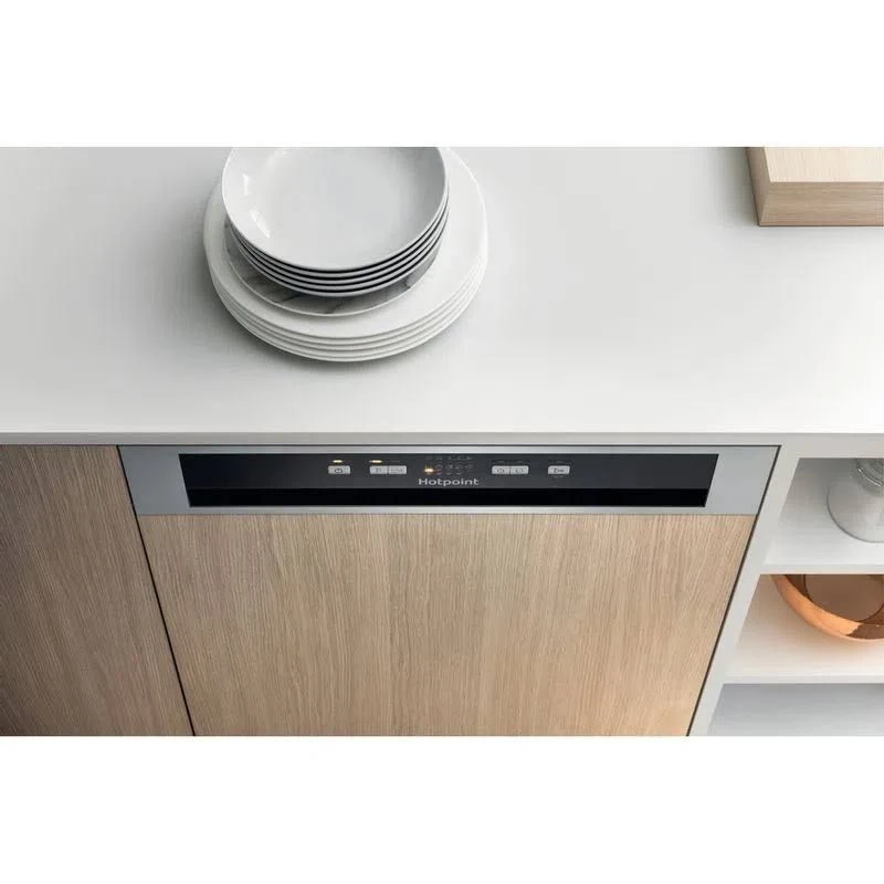 Hotpoint HBC 2B19 X UK N Built In Semi Integrated 60cm Dishwasher - Stainless Steel 6 Hotpoint HBC 2B19 X UK N Built In Semi Integrated 60cm Dishwasher - Stainless Steel - Image 6