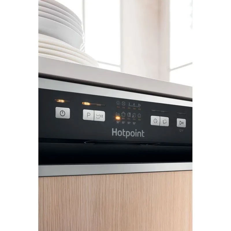 Hotpoint HBC 2B19 X UK N Built In Semi Integrated 60cm Dishwasher - Stainless Steel 7 Hotpoint HBC 2B19 X UK N Built In Semi Integrated 60cm Dishwasher - Stainless Steel - Image 7