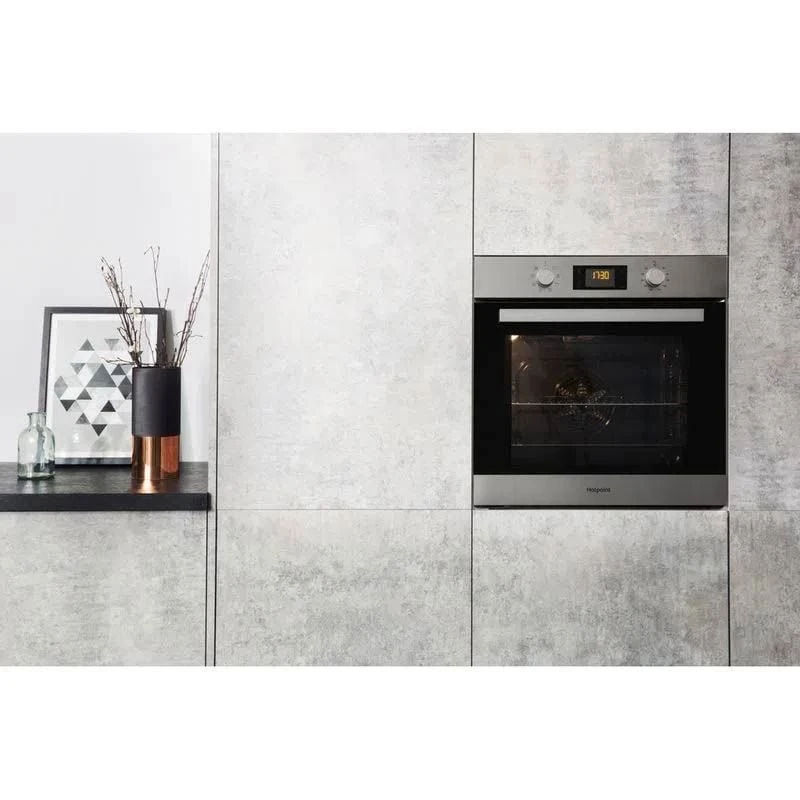 Hotpoint SA3 544 C IX Built-In Single Electric Oven - Stainless Steel 4 Hotpoint SA3 544 C IX Built-In Single Electric Oven - Stainless Steel - Image 4